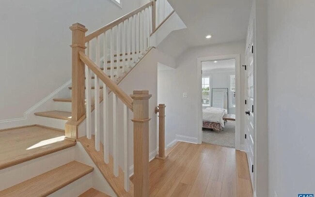 Building Photo - 805 Park Ridge Dr