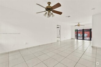 Building Photo - 7127 SW 154th Ct