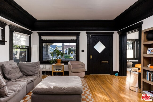 Foto del edificio - 3438 4th Ave