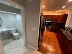 Building Photo - 9142 Dupont Pl