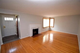 Building Photo - 406 Tarrington Rd