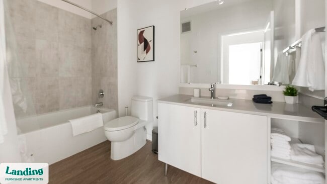 Foto del edificio - 1215 N Fayette St