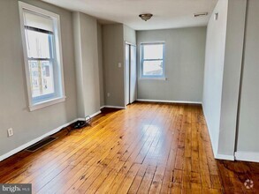Building Photo - 2635 E Lehigh Ave
