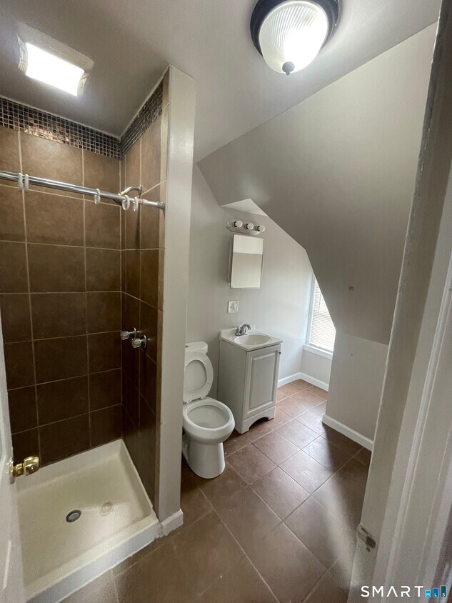 Foto del edificio - 269 Laurel Ave