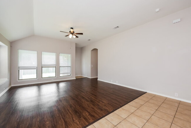 Foto del edificio - 636 Brooks St