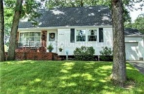 Primary Photo - 211 E 11th Ave