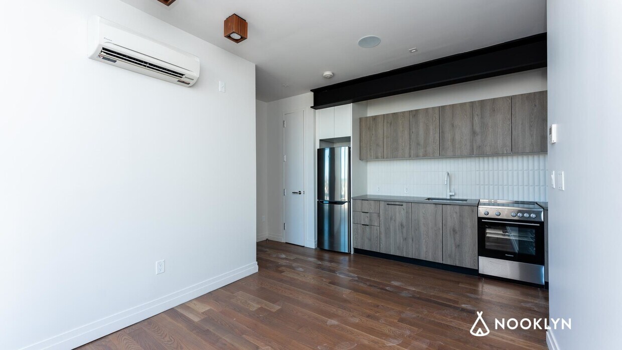 Foto principal - 260 Knickerbocker Ave