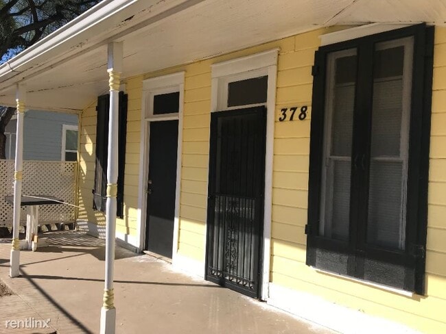 Building Photo - 1 br, 1 bath House - 378 S Devereaux St