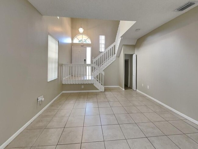 Building Photo - 351 NW 152nd Ln