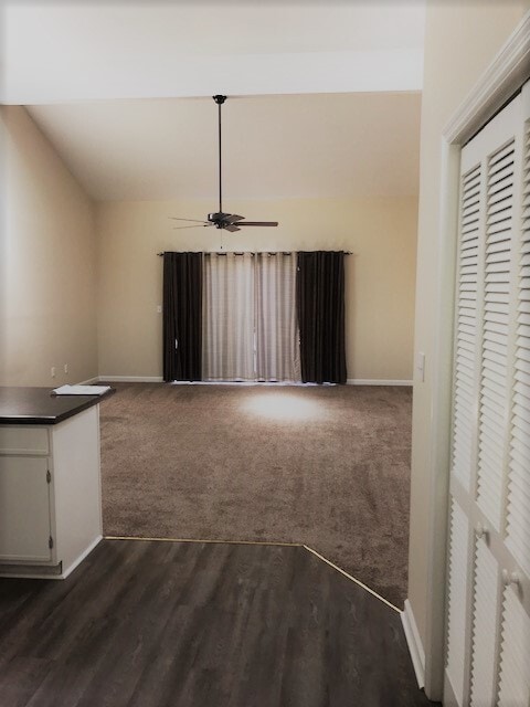 Building Photo - Golf Colony Unit 13E - STUDIO