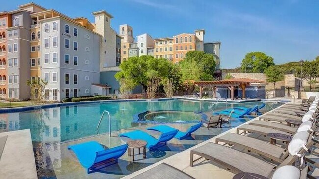 Foto del edificio - 17803 La Cantera Pkwy