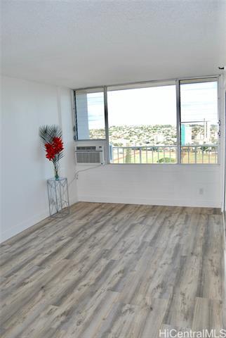 Foto del edificio - 2542 Date St