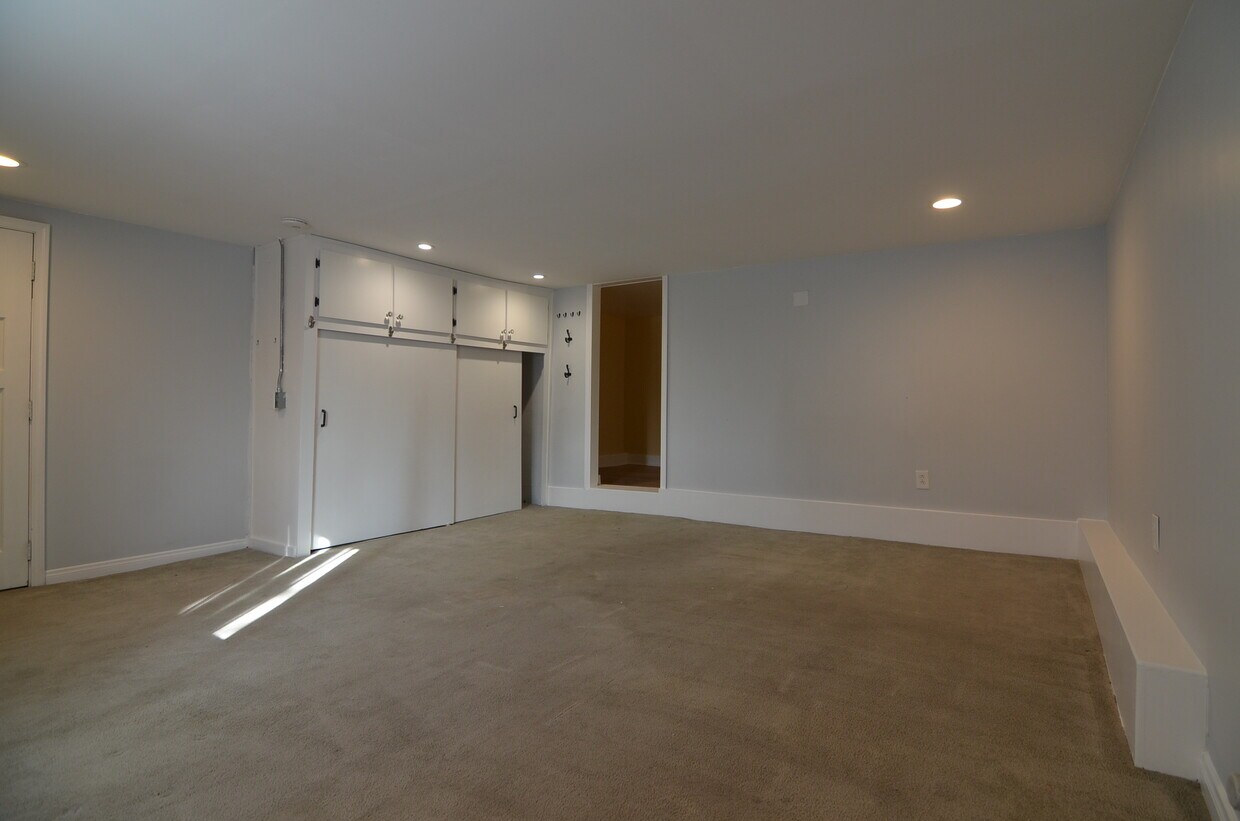Foto principal - 1577 Helen Dr