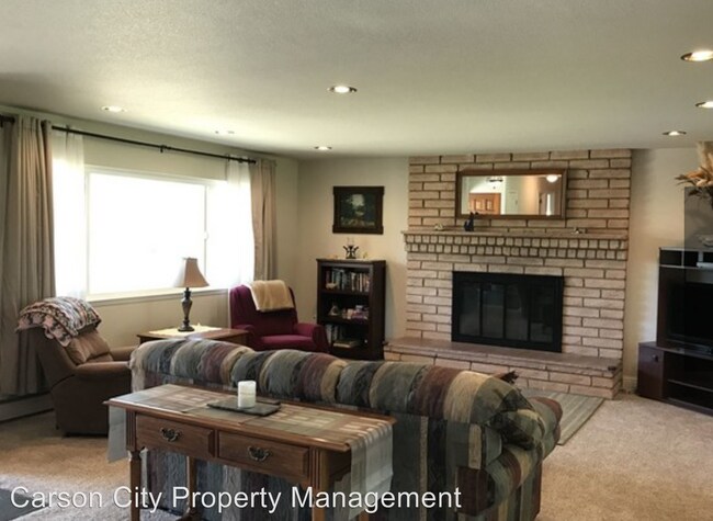 Foto del edificio - 3 br, 2 bath House - 606 Ivy St