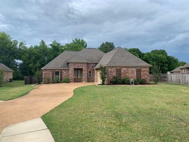 Foto del edificio - Beautiful Home Available in Providence of Madison County!
