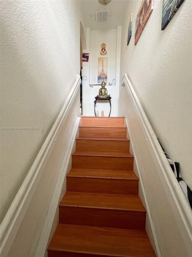 Foto del edificio - 5630 NW 114th Path