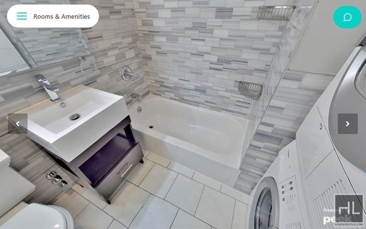 Building Photo - W 14TH ST.