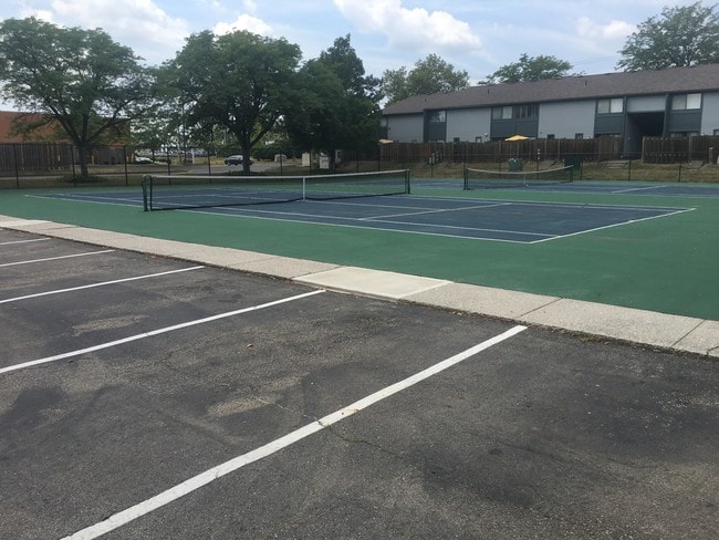 Building Photo - 1070 Merrimar Cir N