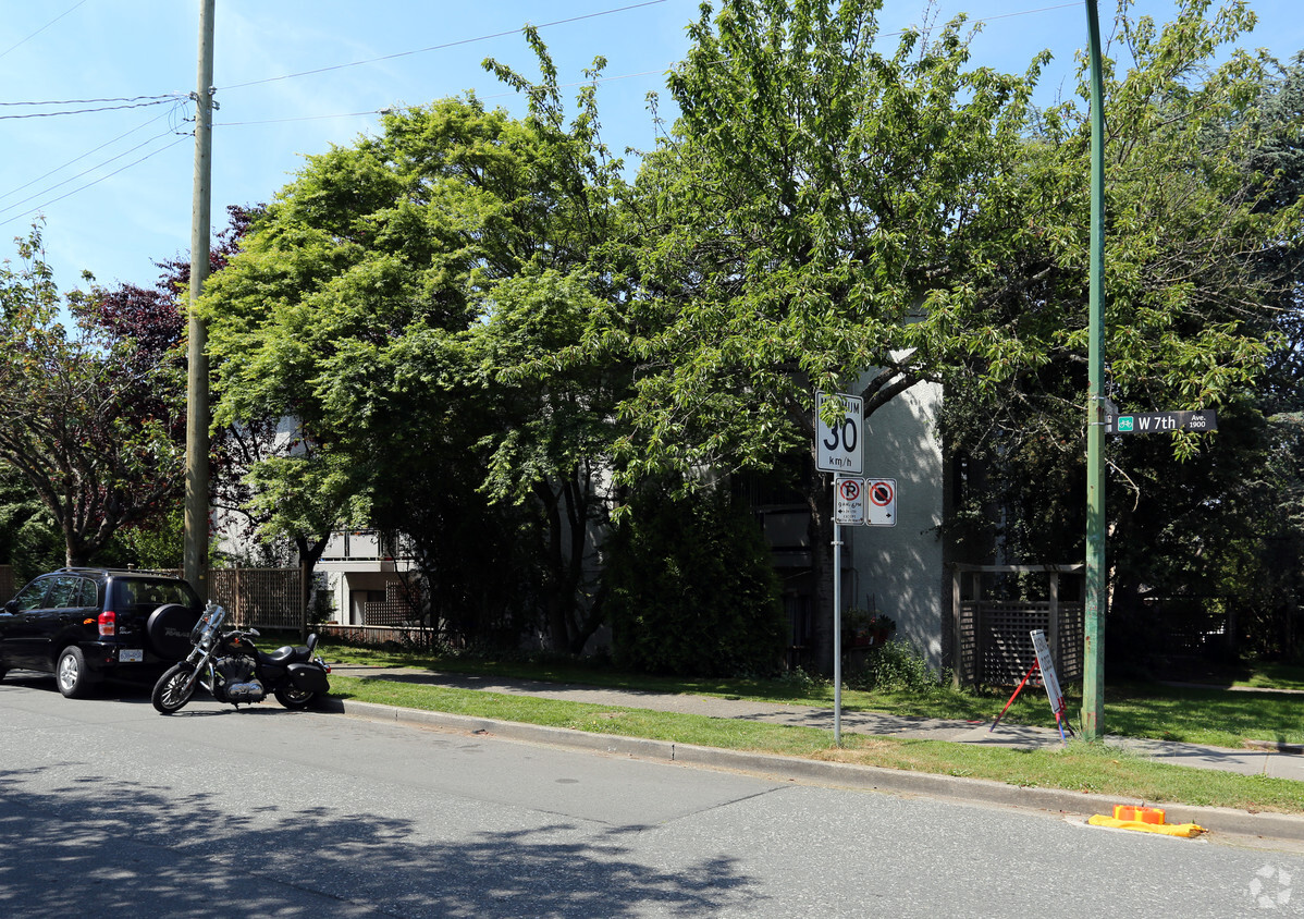 Primary Photo - Cypress Garden Apartments