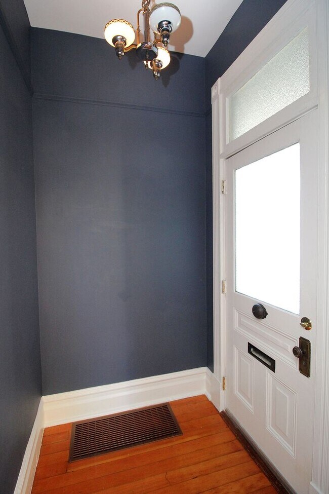 Foto del edificio - 4536 SE Boise St