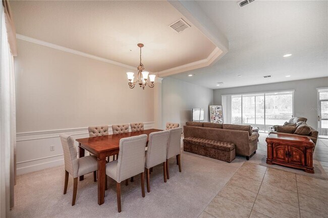 Foto del edificio - 1323 Gilford Point Ln