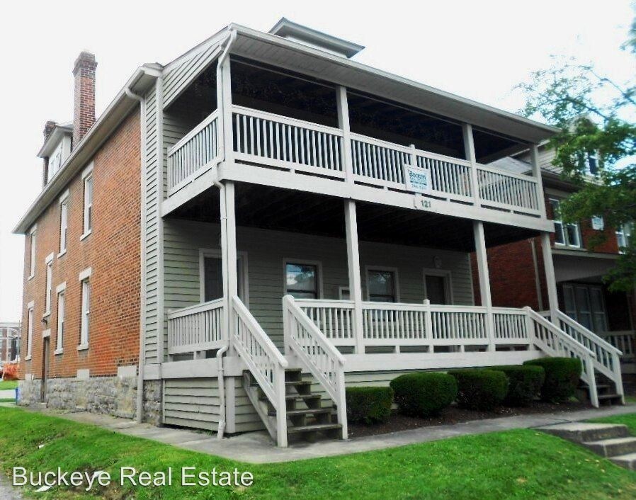 Primary Photo - 121 E 11th Ave