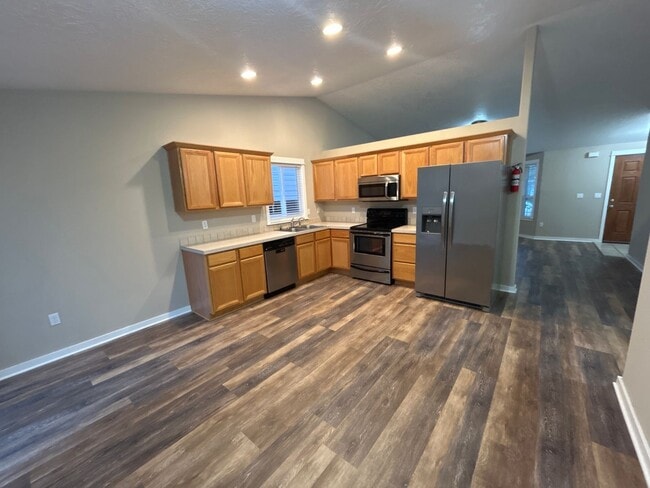 Foto del edificio - 3 Bedroom 2 Bathroom Knox Butte Home