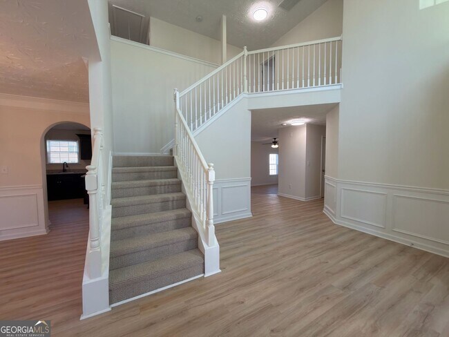 Foto del edificio - 2770 Austin Ridge Dr NE