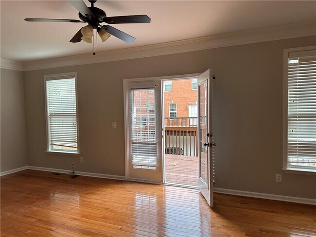 Foto del edificio - 10474 Holliwell Ct