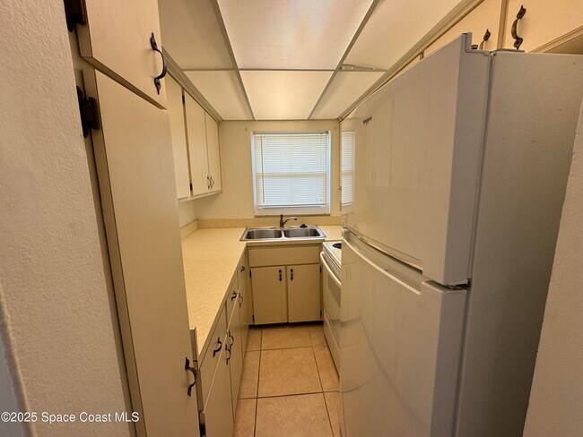 Foto del edificio - 5600 N Banana River Blvd