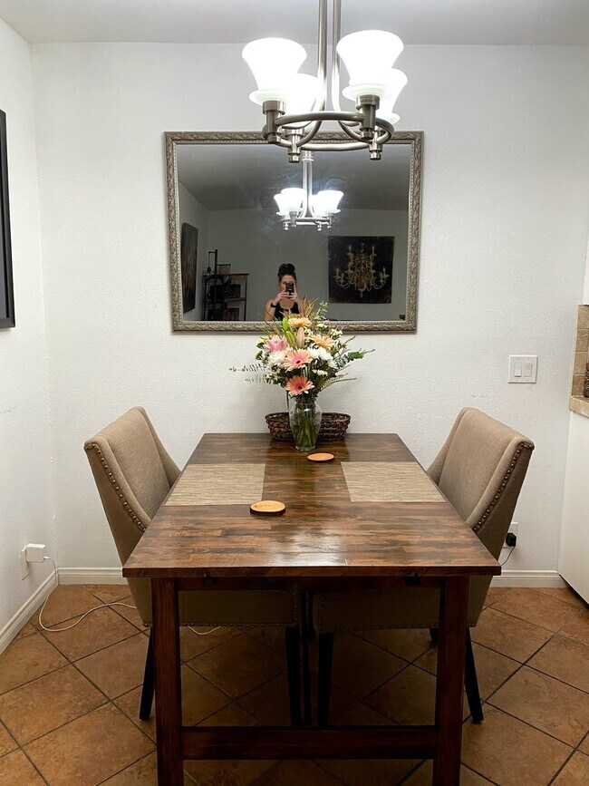Foto del edificio - 4541 Felton St