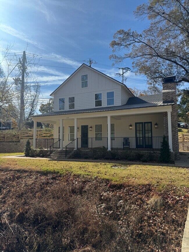Foto del edificio - 2191 Timber Ln