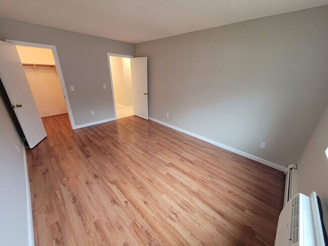 Foto del edificio - $2100 - 2 Bed / 1 Bath Condominium in Manc...