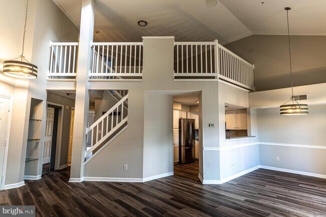 Foto del edificio - 1334 Garden Wall Cir