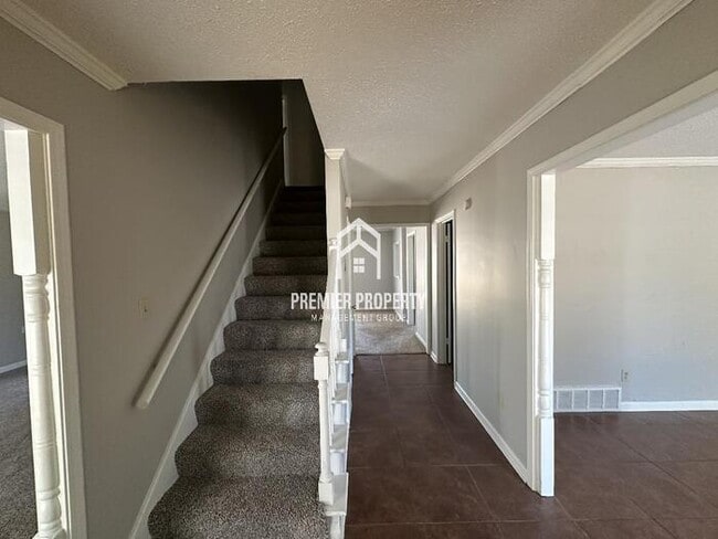 Building Photo - 3486 Kirby Pkwy
