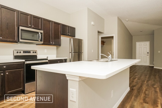 Foto del edificio - 2747 Ponce De Leon Blvd