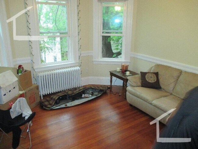 Photo - No Brokers Fee, Pets Friendly, High-End Appliances, In Unit Washer and Dryer, Fully Renovated Apartment