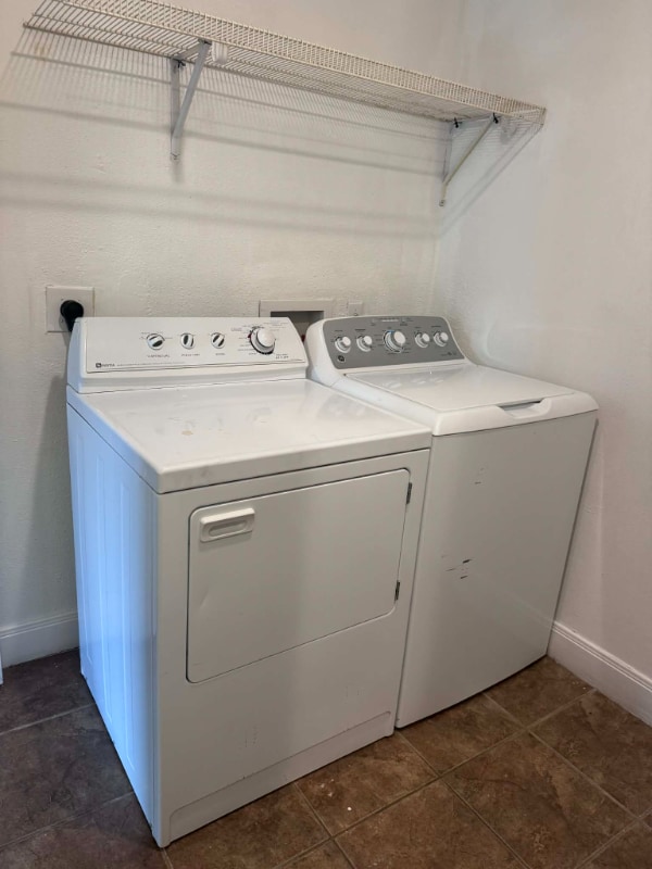 Foto del edificio - 3449 Mathis Cir