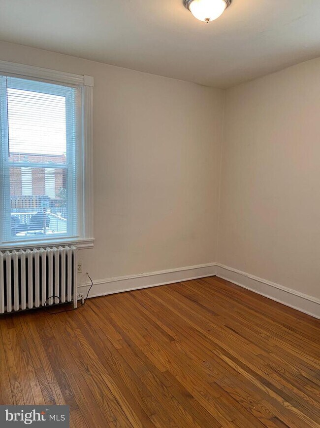 Foto del edificio - 1517 W 14th St