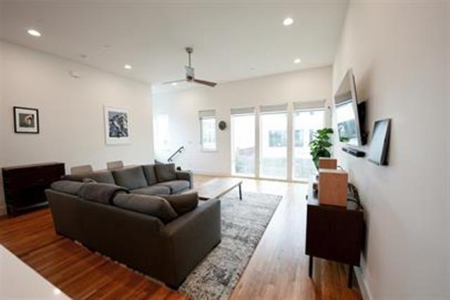 Foto del edificio - 2203 Moser Ave