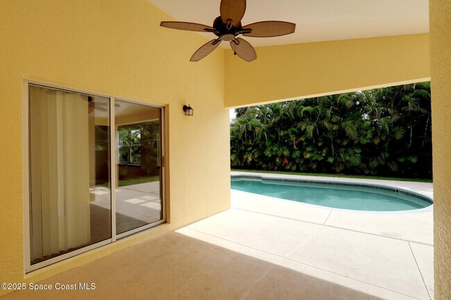 Foto del edificio - 2917 Rollins St