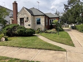 Building Photo - 18326 Walter St