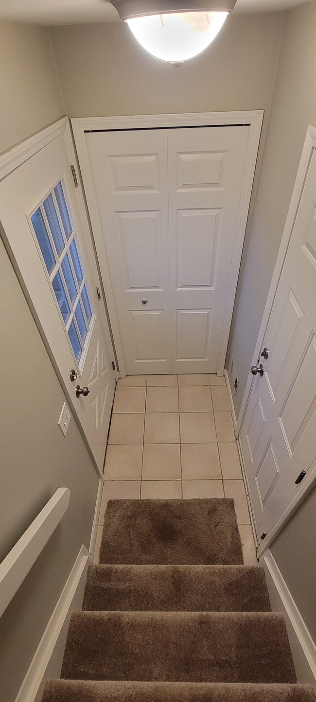 Foto del edificio - 3021 Maplewood Ct