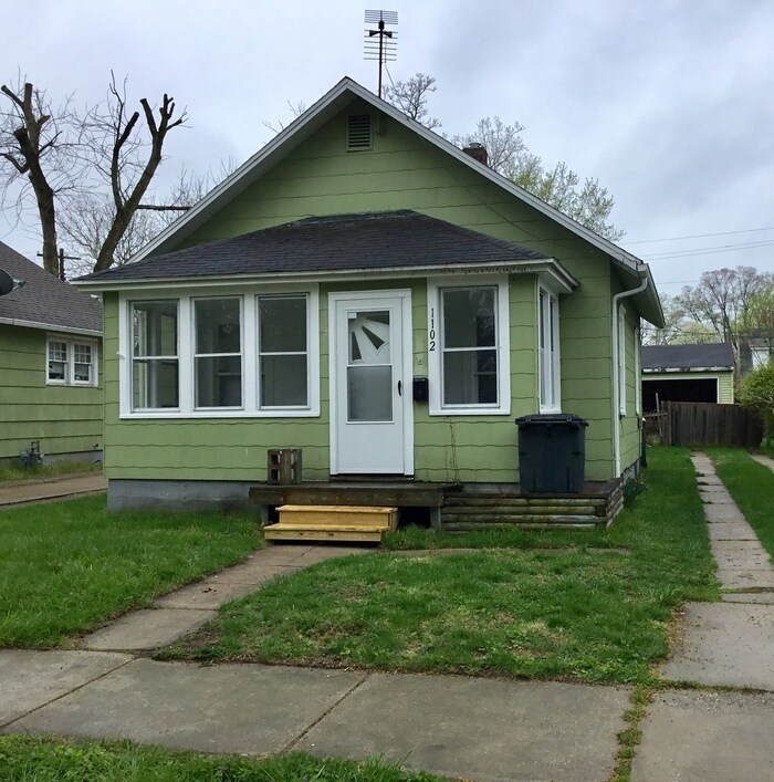 1102 Kinyon St, South Bend, IN, 46616 House for Rent in South Bend