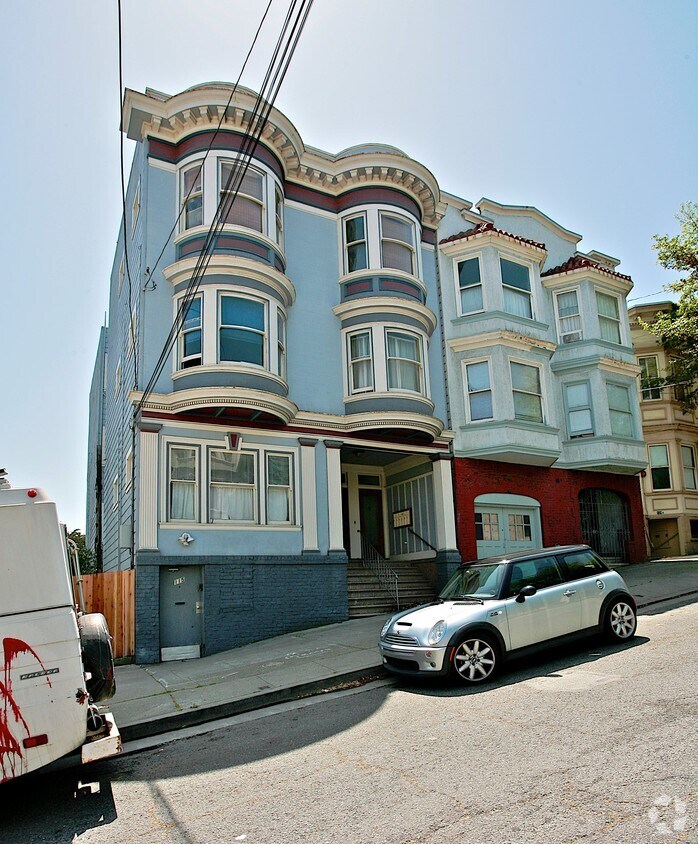 Foto del edificio - 115-121 Henry St