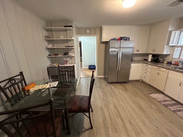 Foto del edificio - 315 Tee Dr