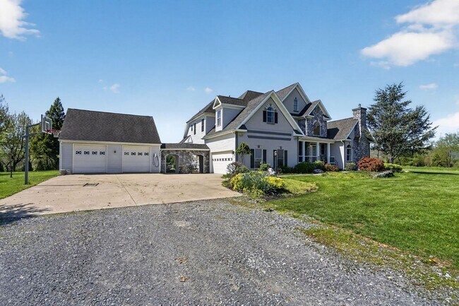 Foto del edificio - 13641 Breezy Meadow Ln