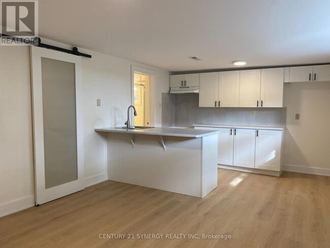 Building Photo - 1173 Kingston Ave