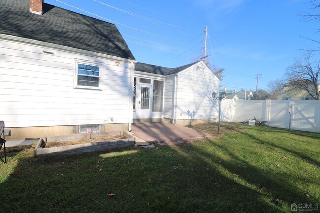 Foto del edificio - 110 Grovers Mill Rd