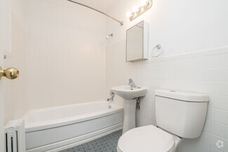 Building Photo - 27 Paxtonia Blvd